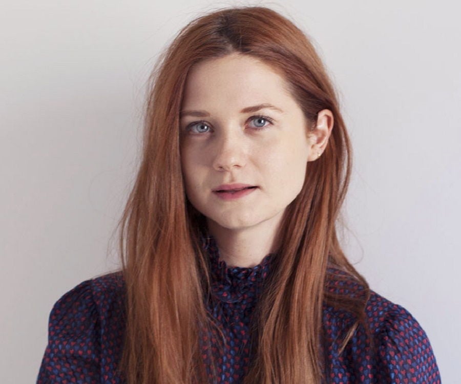 Bonnie Wright is a college graduate! Today