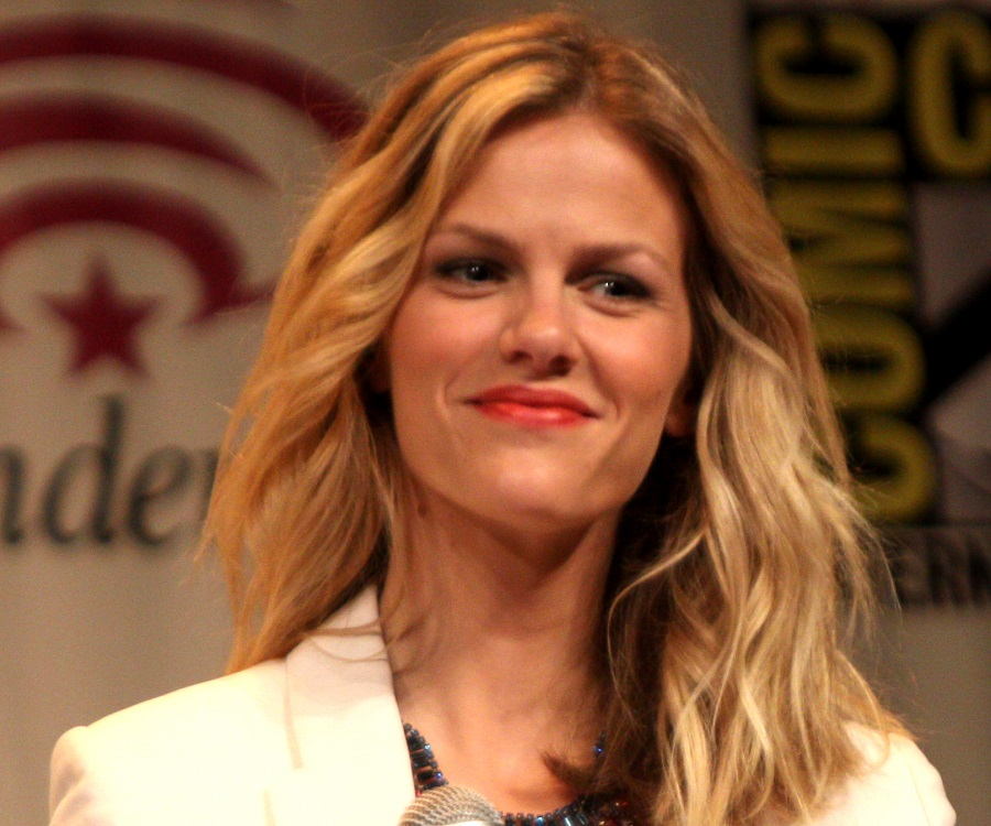 Brooklyn Decker - Bio, Facts, Family Life of Actress