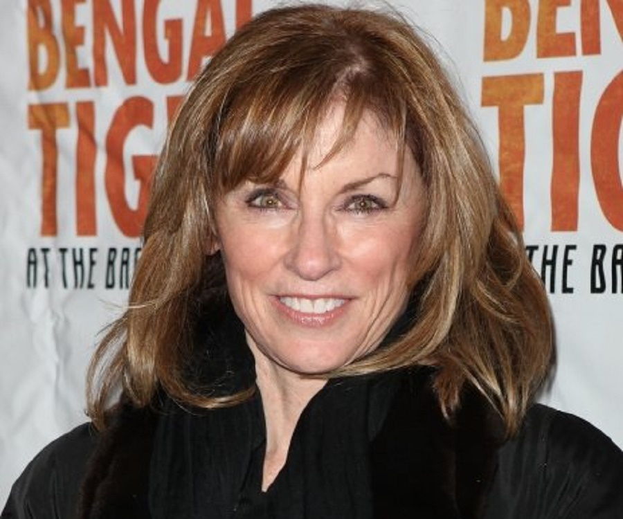 Brynn Thayer Bio Facts Family Life Of Actress.