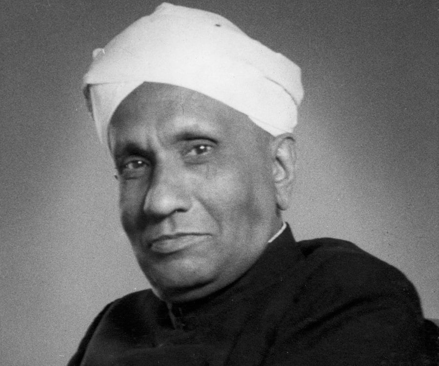 biography of scientist cv raman