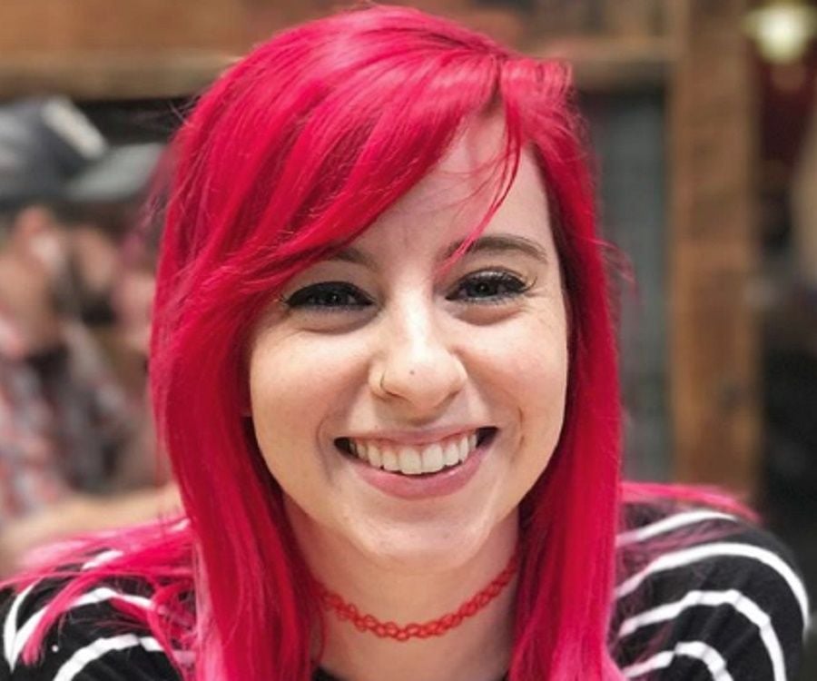 Carly Incontro - Bio, Facts, Family Life of YouTuber