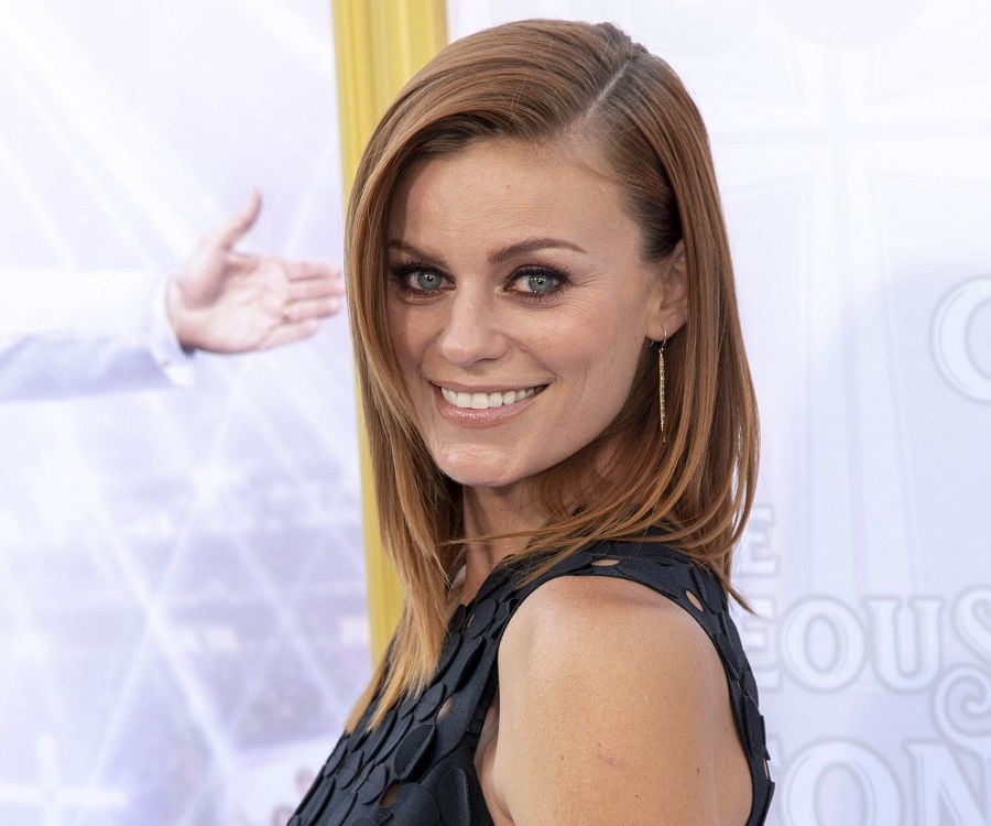 Cassidy Freeman Biography Facts Childhood Family Life Achievements.