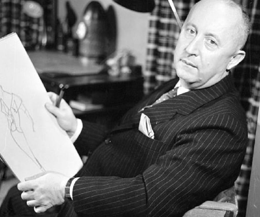 biography for christian dior