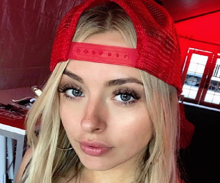 Corinnakopf Boobs 61 Sexy Photos Of Corinna Kopf S Boobs Will Drive You Crazy For Her Xzxx Videos