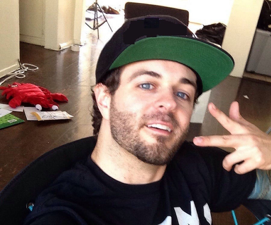 4. "Curtis Lepore" - wide 9