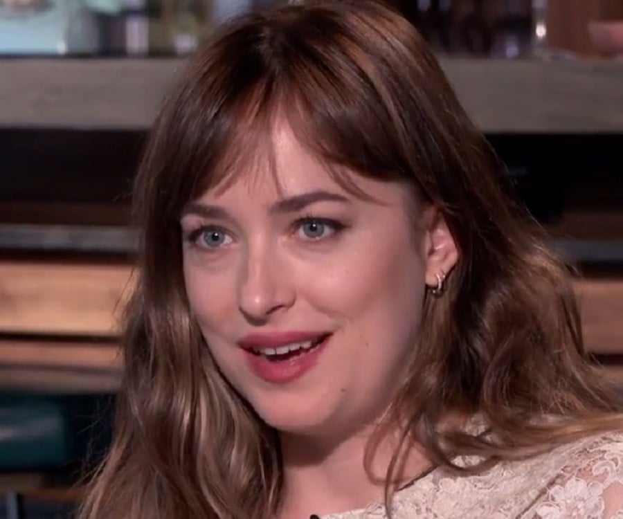 Dakota Johnson Wiki Bio Age Height Weight Facts Family And More Images