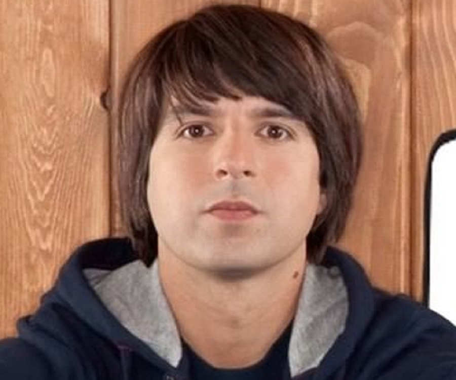 25 Famous Quotes By Demetri Martin That Are Sure To Rejuvenate You