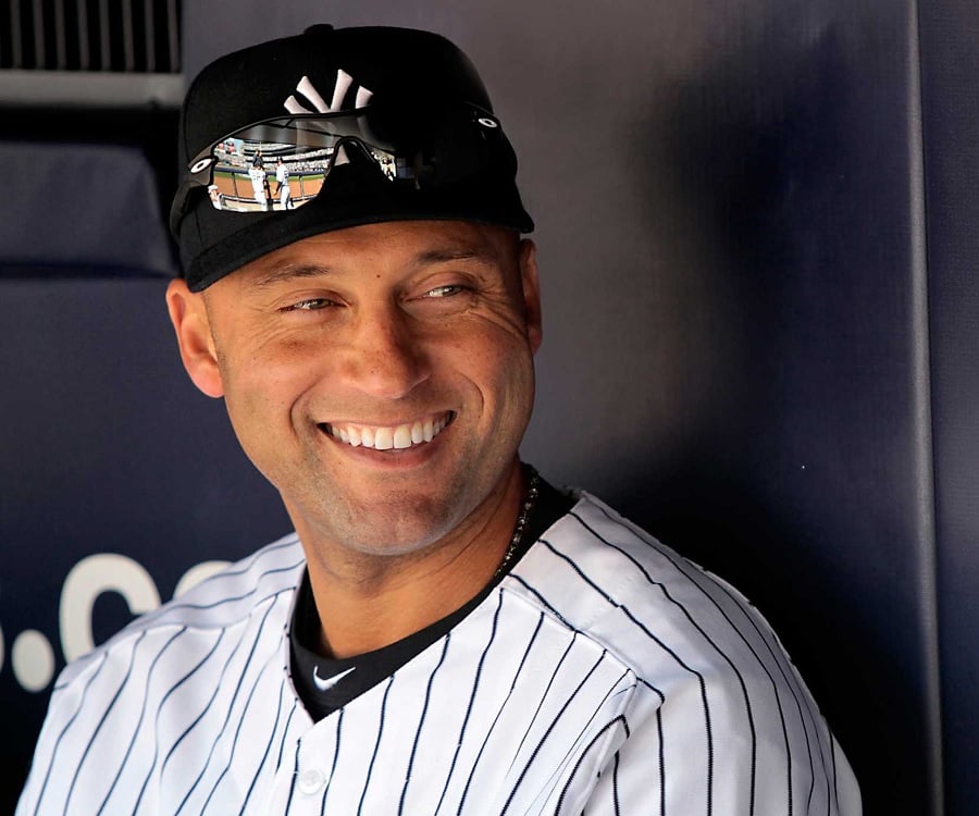 Derek Jeter Biography - Childhood, Life Achievements & Timeline