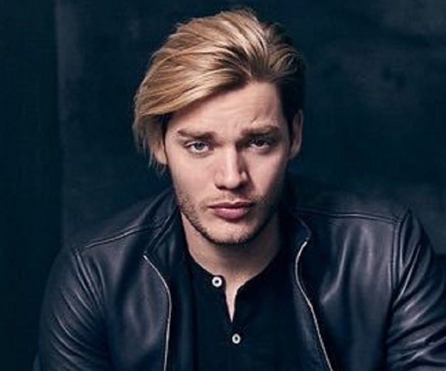 Dominic Sherwood – Bio, Facts, Family Life of English Actor