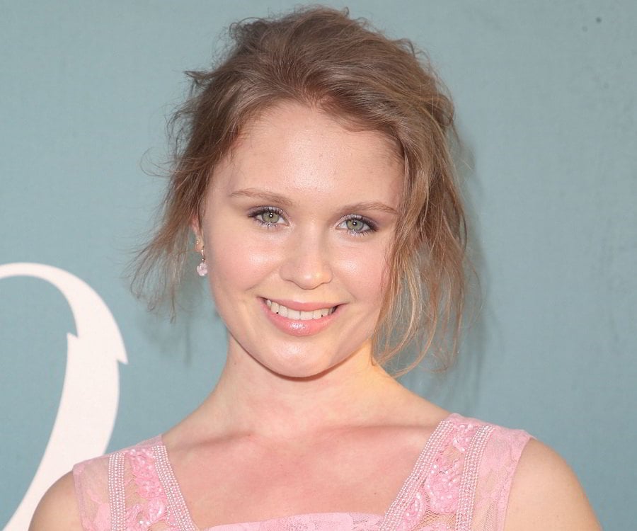 Australian actress eliza scanlen is perhaps best know for her starring role...