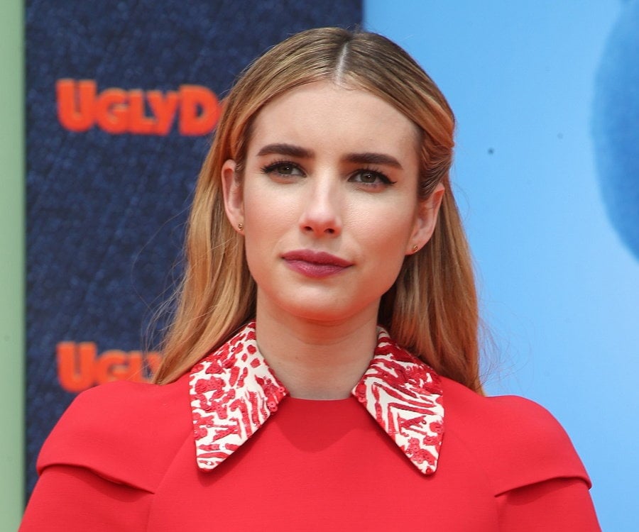 Emma Roberts Biography - Facts, Childhood, Family Life & Achievements