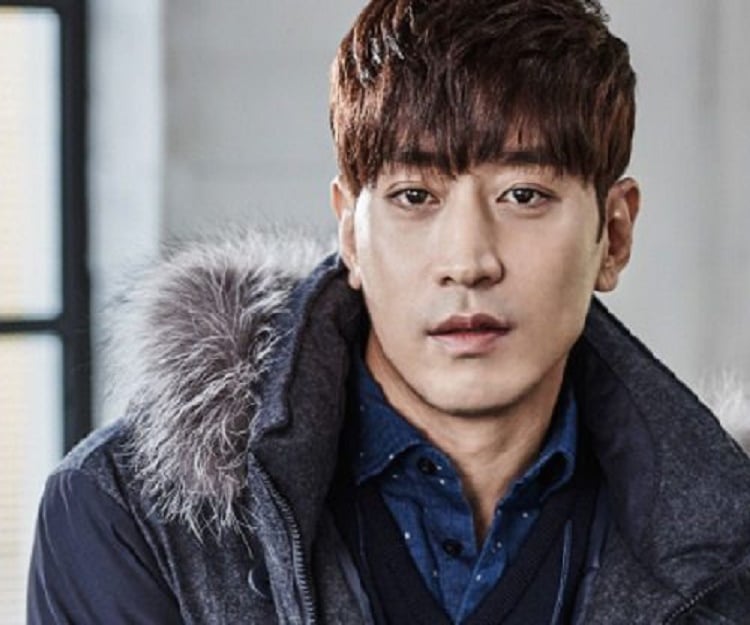 Eric Mun Biography - Facts, Childhood, Family 