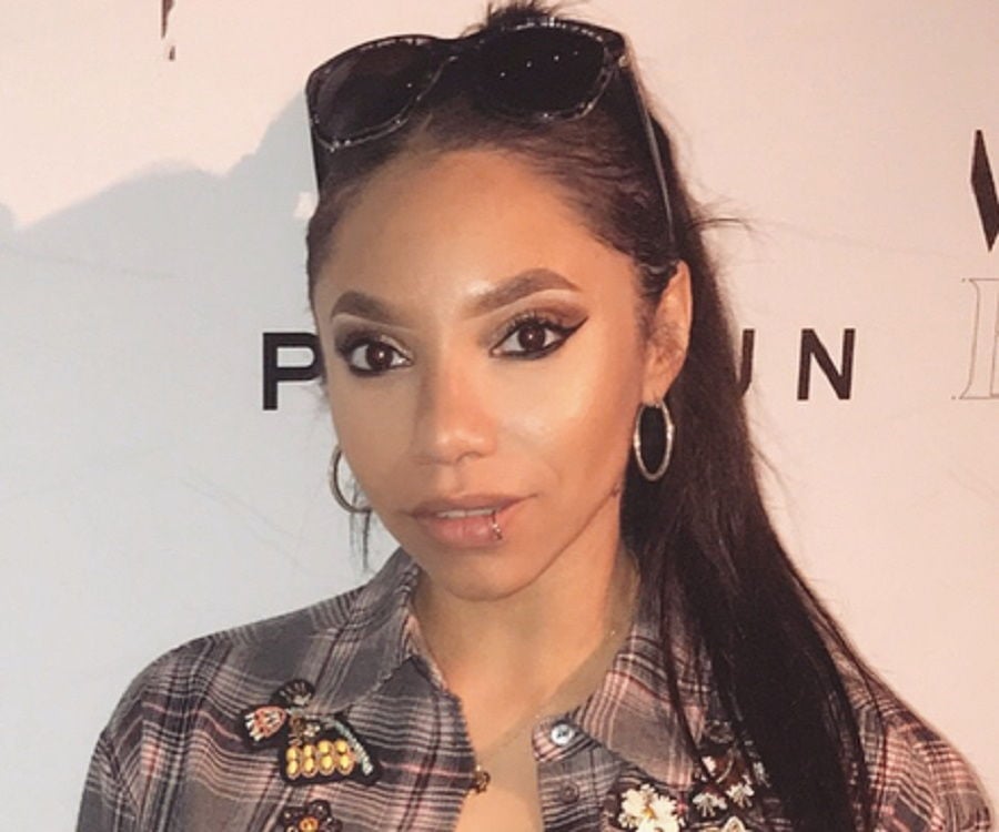 Erin Bria Wright Biography Facts, Childhood, Family Life & Achievements
