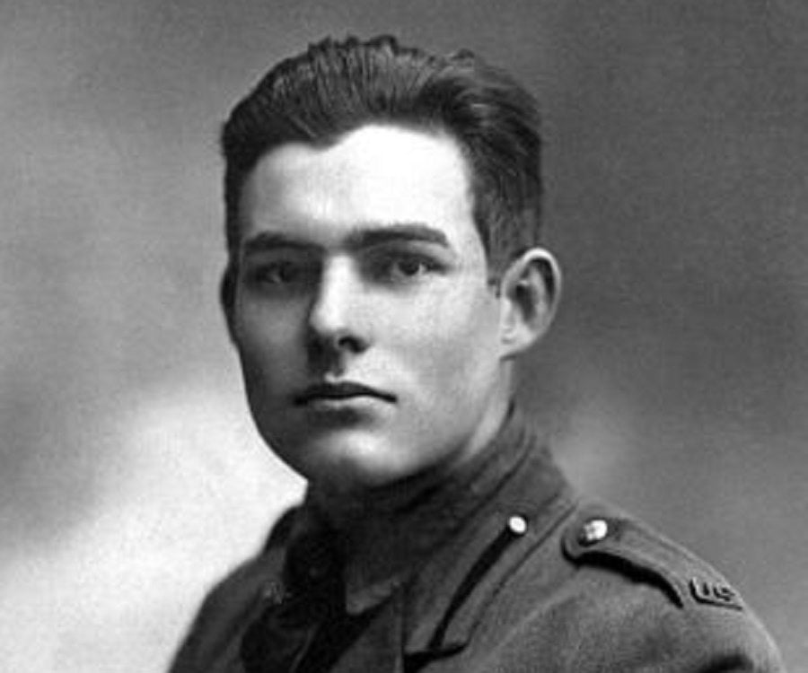 ernest hemingway biography summary