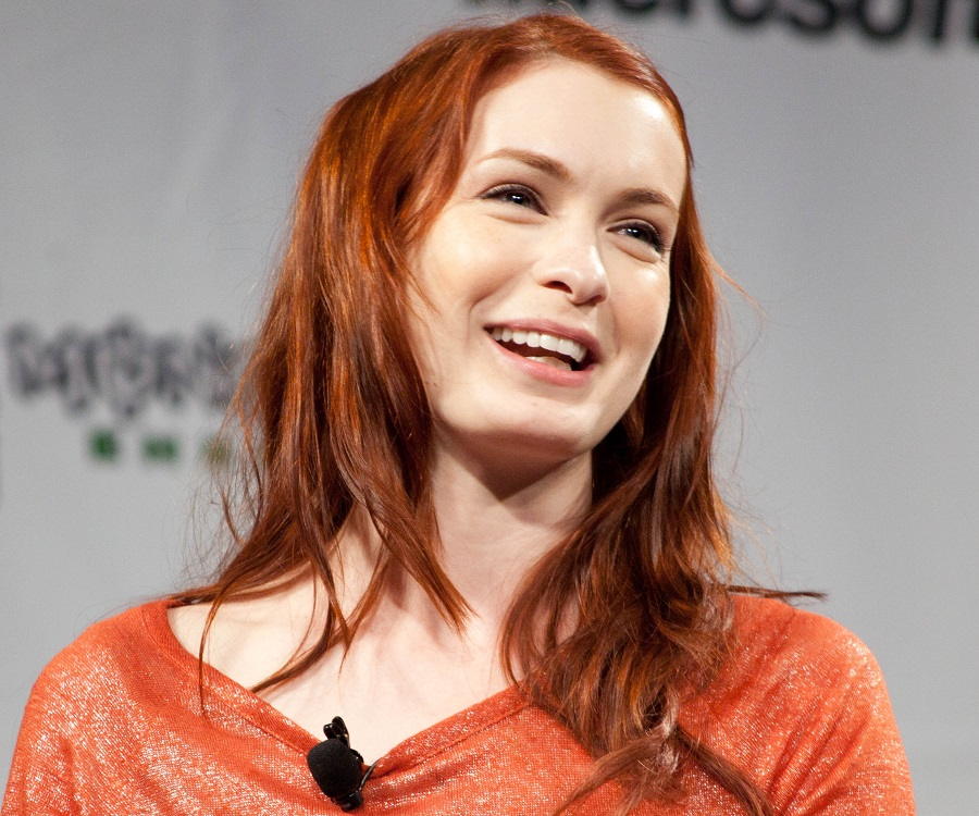 1. Felicia Day's Iconic Blonde Hair - wide 4