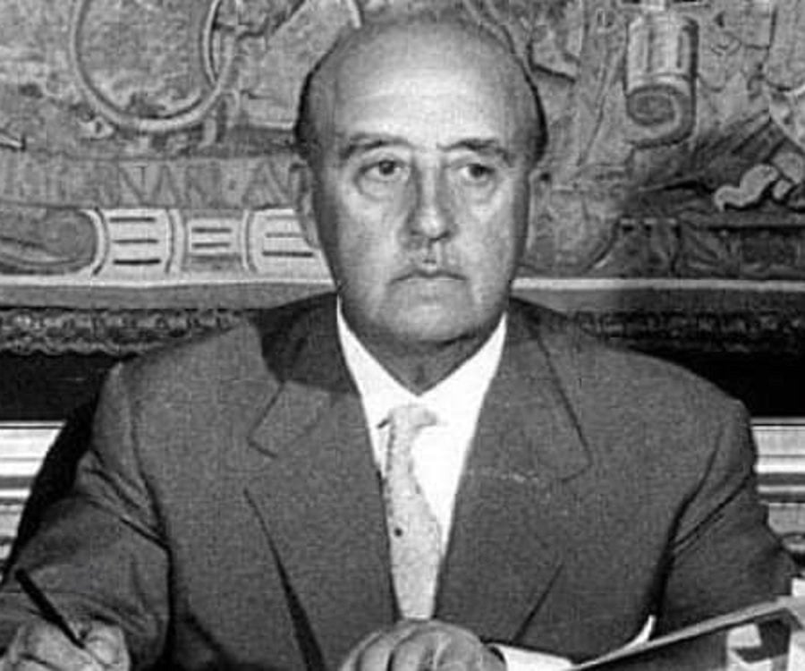 Francisco Franco Biography - Childhood, Life Achievements & Timeline