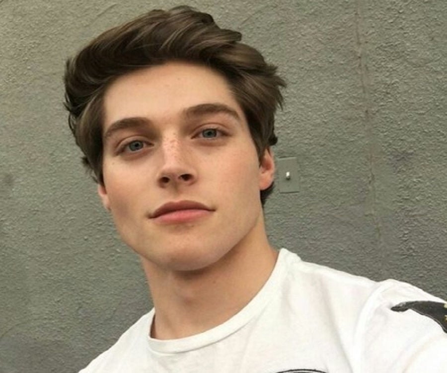 Froy Gutierrez - Bio, Facts, Family Life of Actor