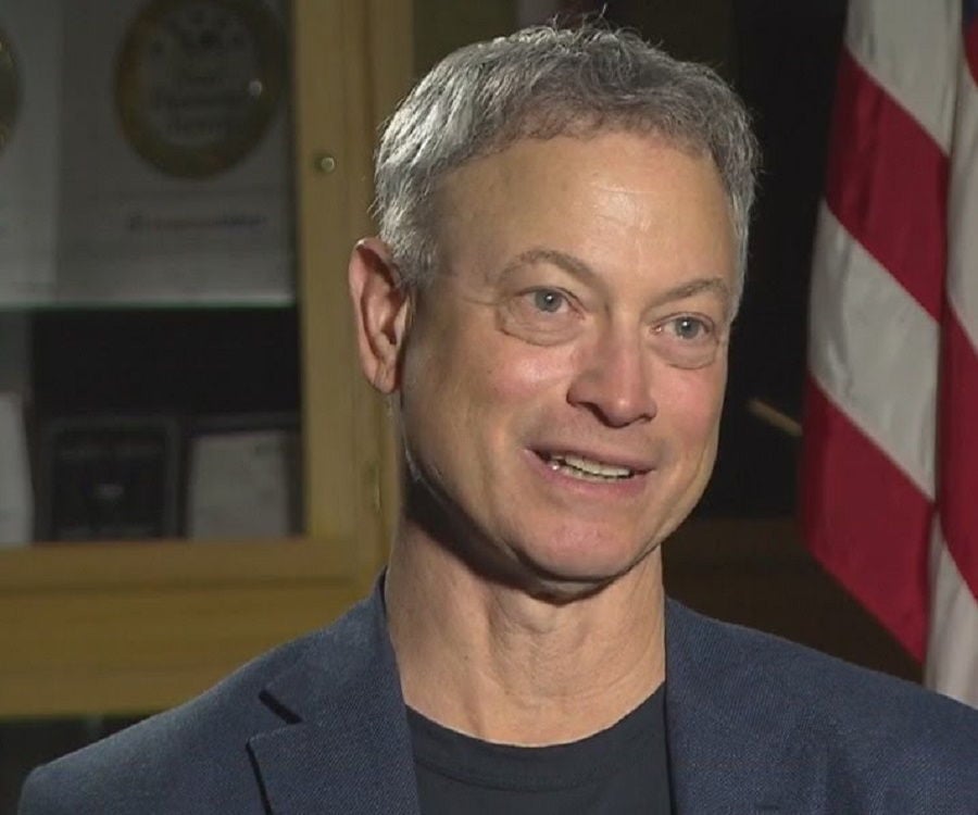 Gary Sinise Biography Facts, Childhood, Family Life & Achievements