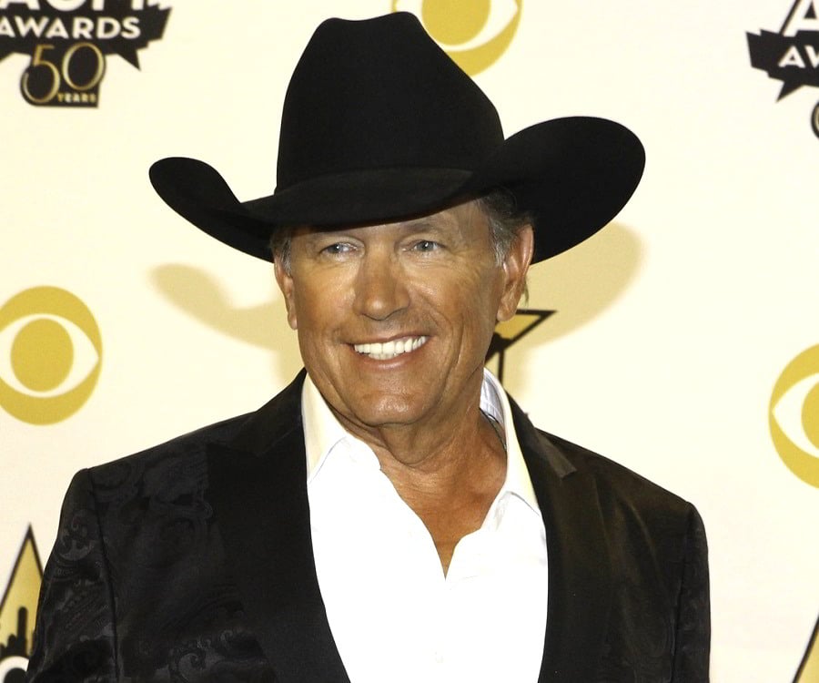 George Strait Biography - Childhood, Life Achievements & Timeline