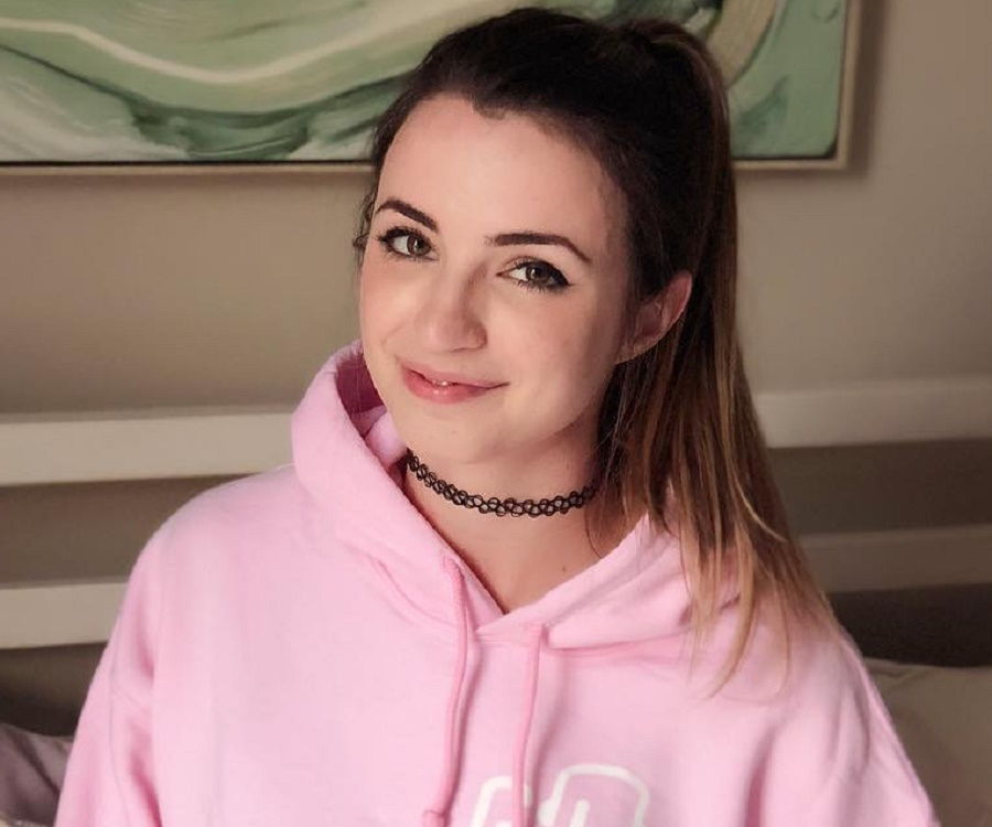 Gibi ASMR - Bio, Facts, Family Life of YouTuber 