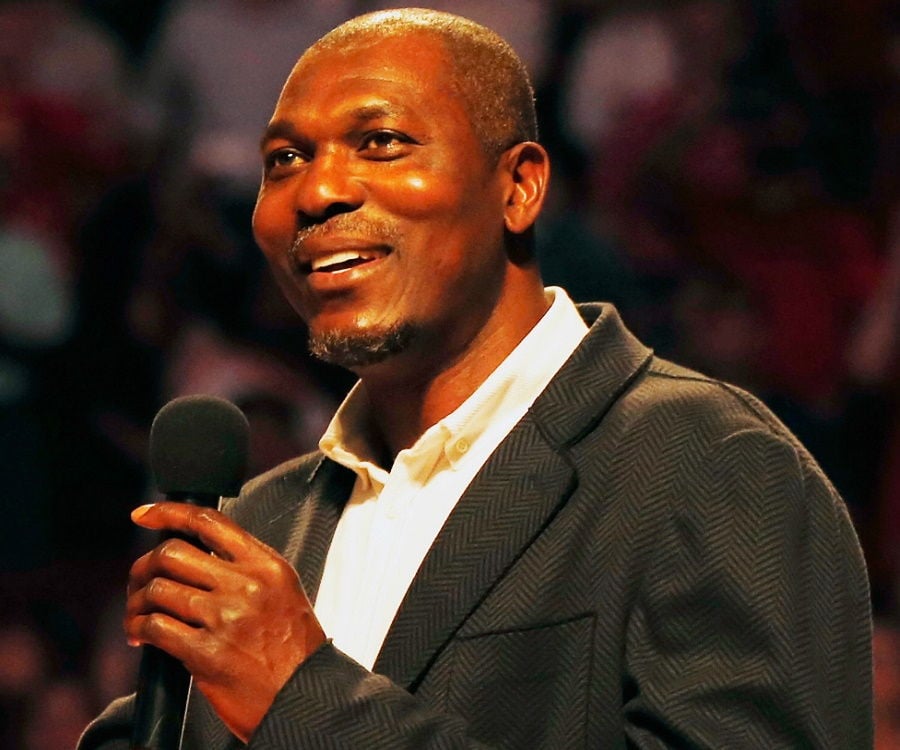 Hakeem Olajuwon Biography — Facts, Childhood and Highlights 2022, by  Basketballclub