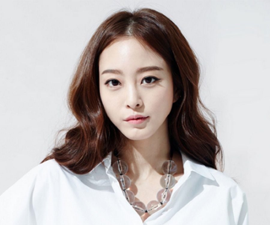 Han ye seul uploads another lengthy letter on social media to personally sp...