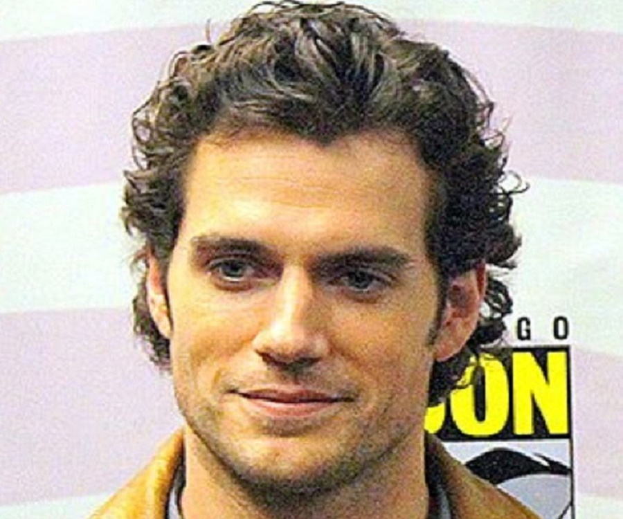 Henry Cavill - Age, Family, Bio