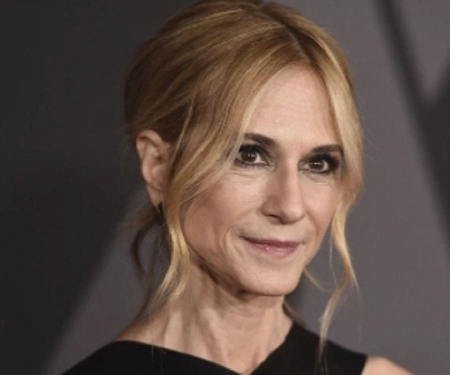 Pictures of holly hunter