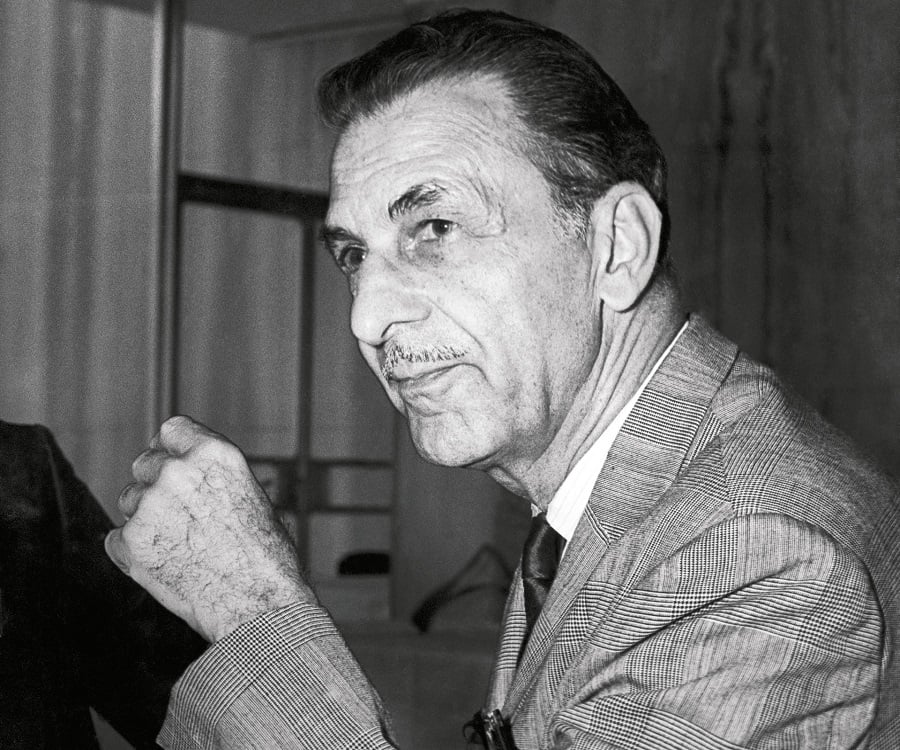 Jrd tata