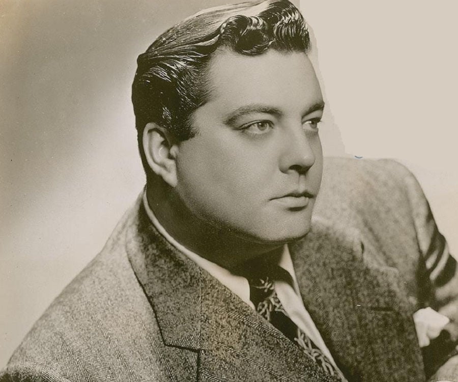 Jackie Gleason Biography - Facts, Childhood, Family Life & Achievements