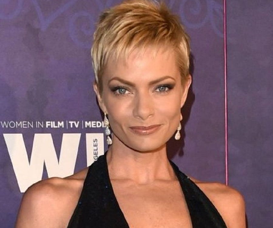 Jaime Pressly Biography - Facts, Childhood, Family & Achievements of  Actress & Model