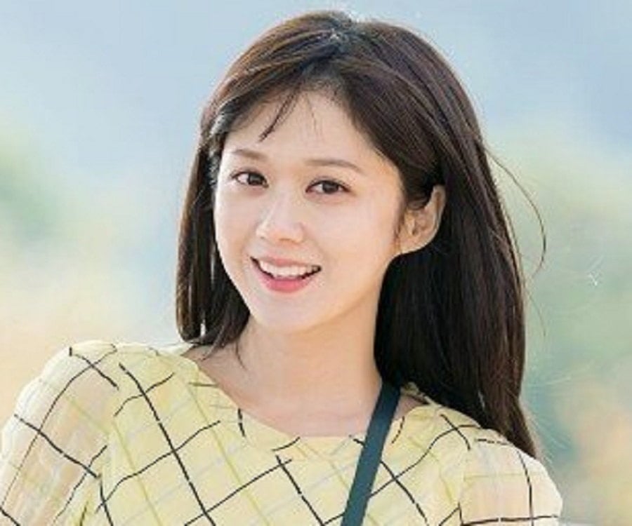 Jang Na-ra Biography - Facts, Childhood, Family Life 
