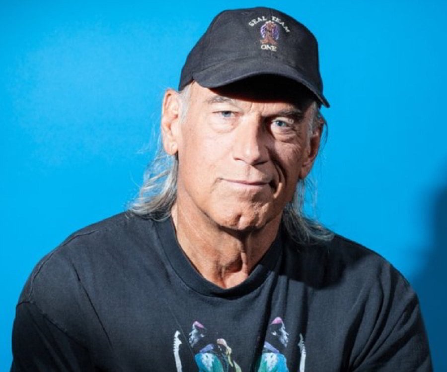 Jesse Ventura Biography - Facts, Childhood, Family Life & Achievements