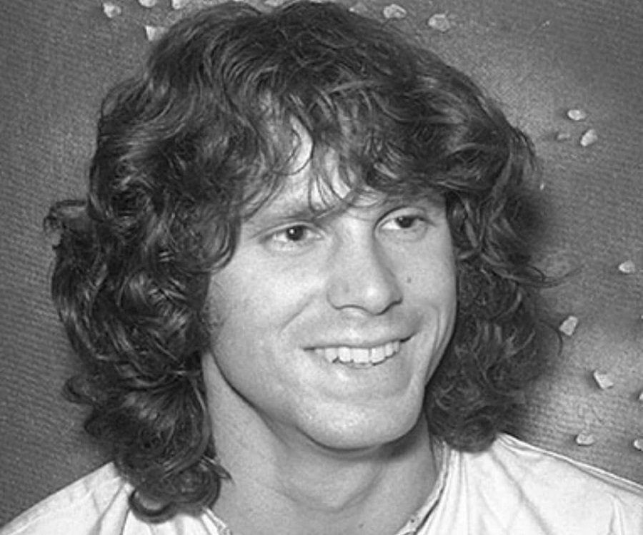 Jim Morrison Biography - Childhood, Life Achievements & Timeline
