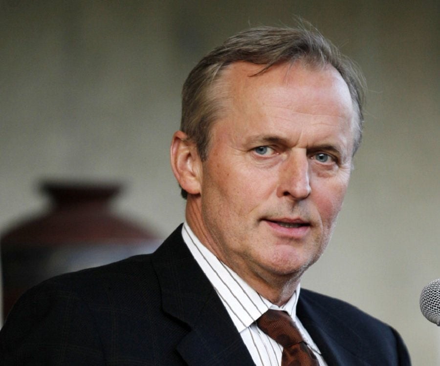 biography of john grisham