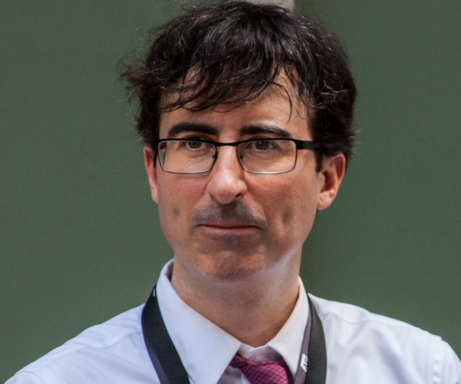 John Oliver Biography - Facts, Childhood, Family Life ...