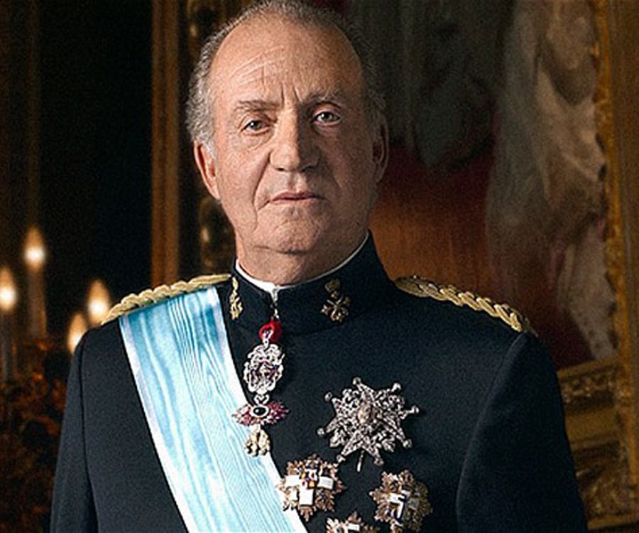  Juan  Carlos  I Biography Childhood Life Achievements 