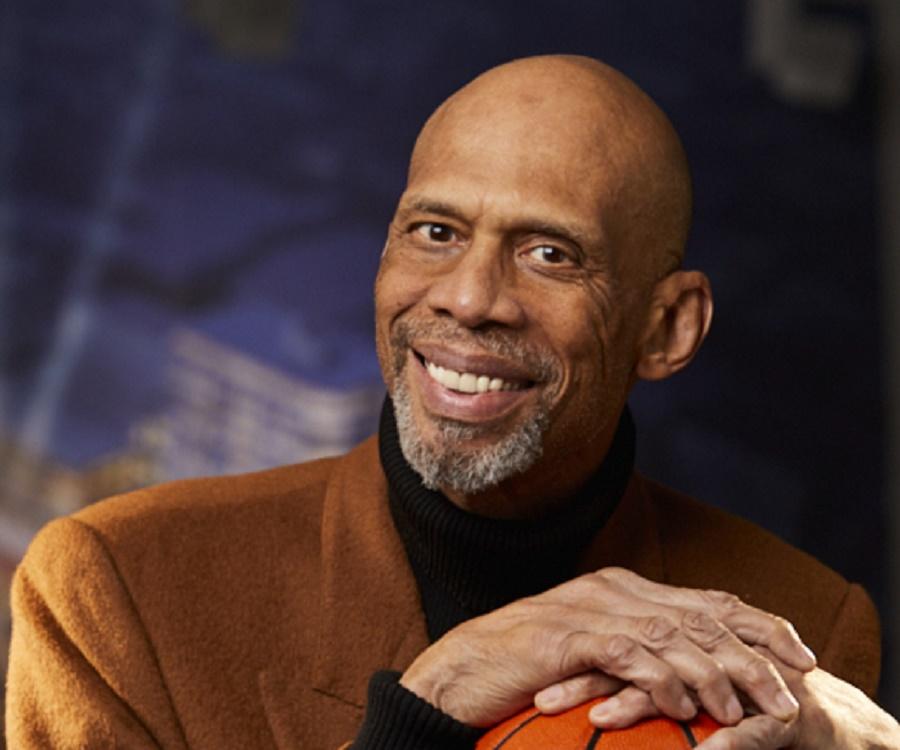 List 97+ Images pictures of kareem abdul jabbar Full HD, 2k, 4k