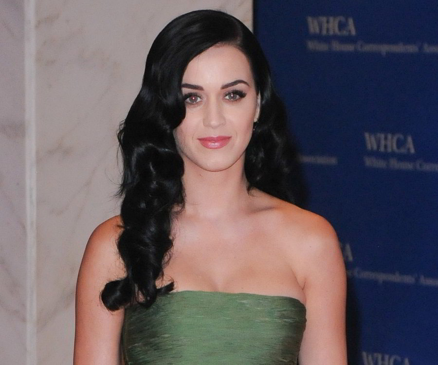 3. Katy Perry's Blue Hair: A Look Back at Her Colorful Hair ... - wide 4