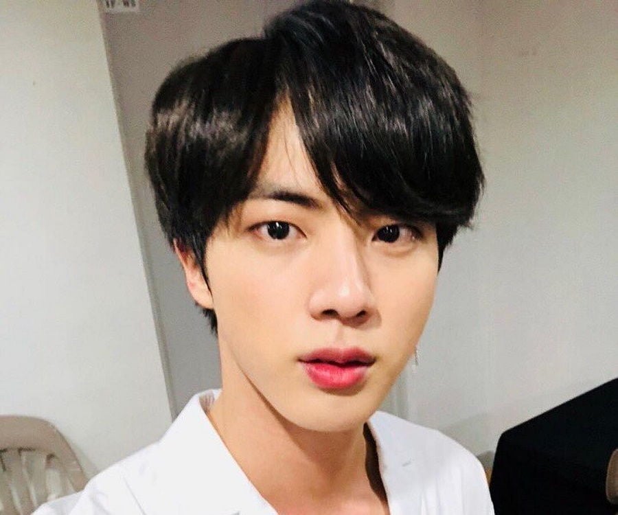 Kim Seok-jin Biography - Facts, Childhood, Family Life & Achievements