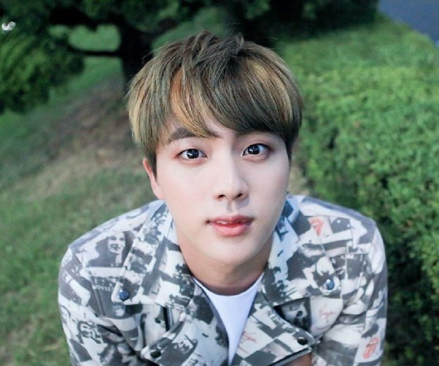 Kim Seok-jin Biography - Facts, Childhood, Family Life & Achievements