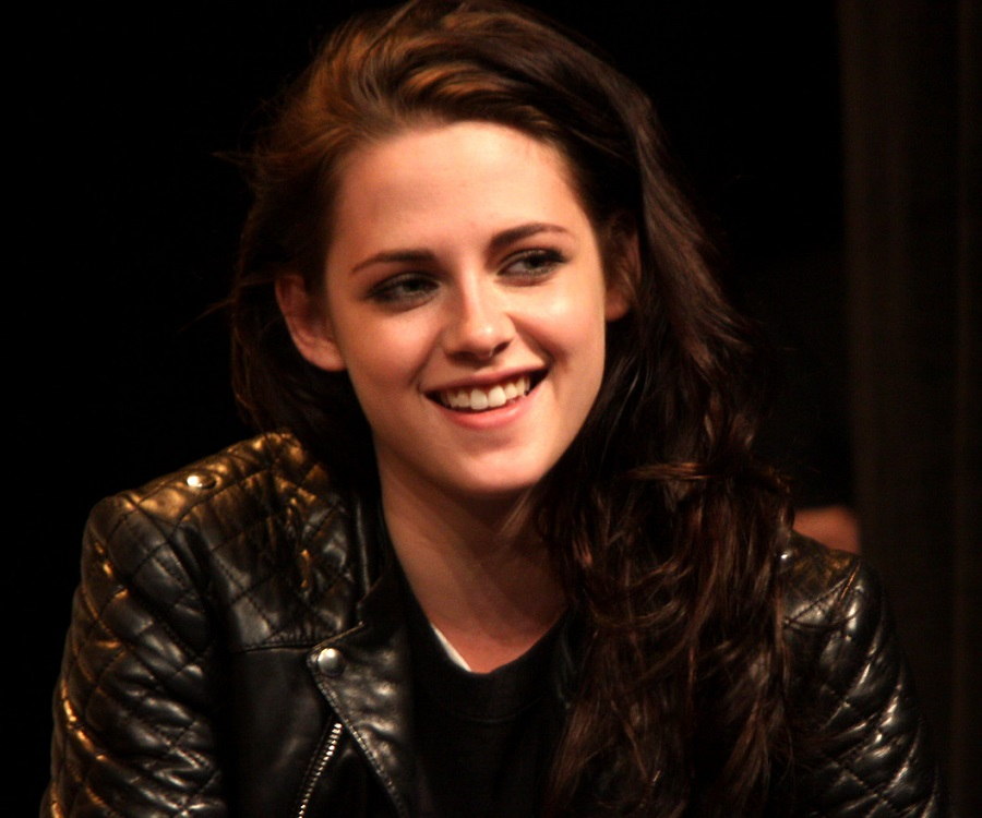 Kristen Stewart Biography Childhood Life Achievements