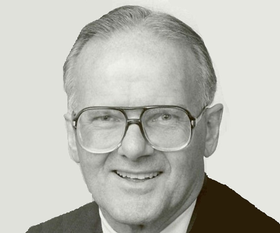 Who is Lamar Hunt? Legendary American businessman who promoted