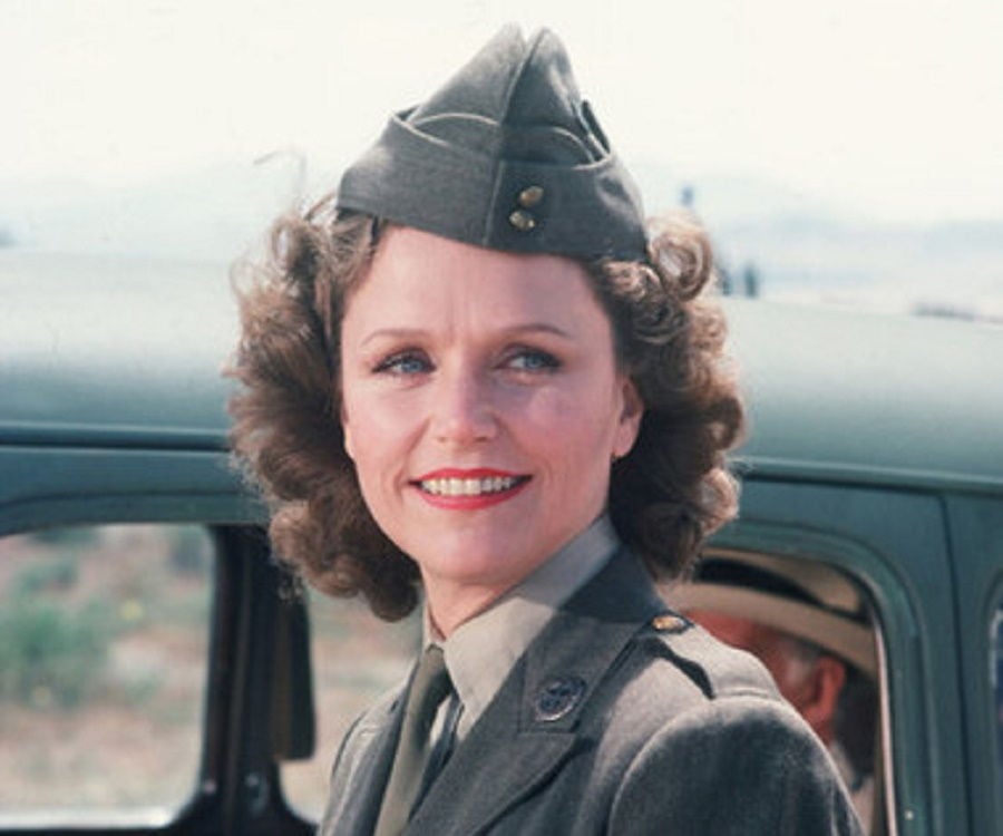 Lee Remick Biography - Facts, Childhood, Family Life & Achievements