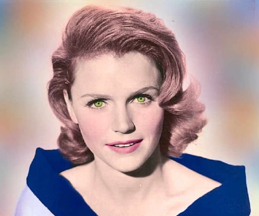 Lee Remick Biography - Facts, Childhood, Family Life & Achievements