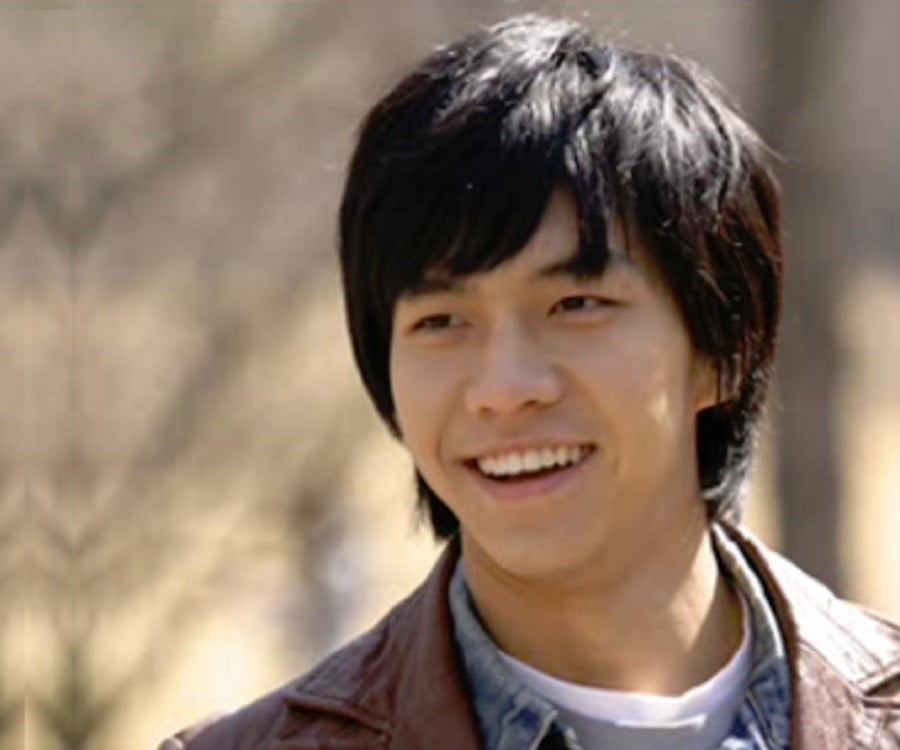 Lee Seung-gi Biography - Facts, Childhood, Family, Achievements of