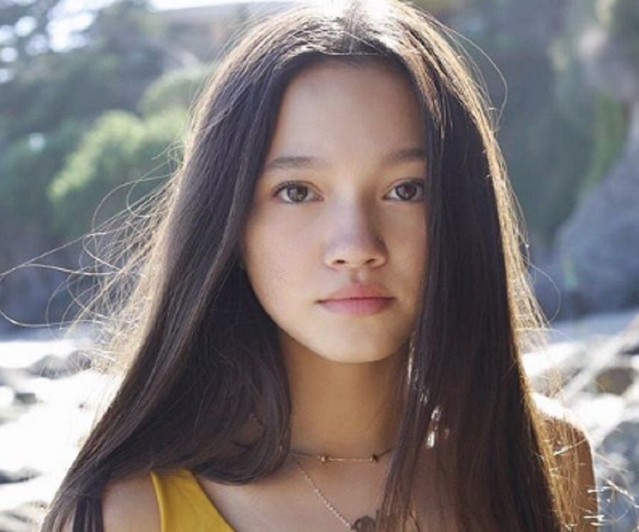 Lily Chee - Bio, Facts, Family Life of Model, Actress & Social Media Star