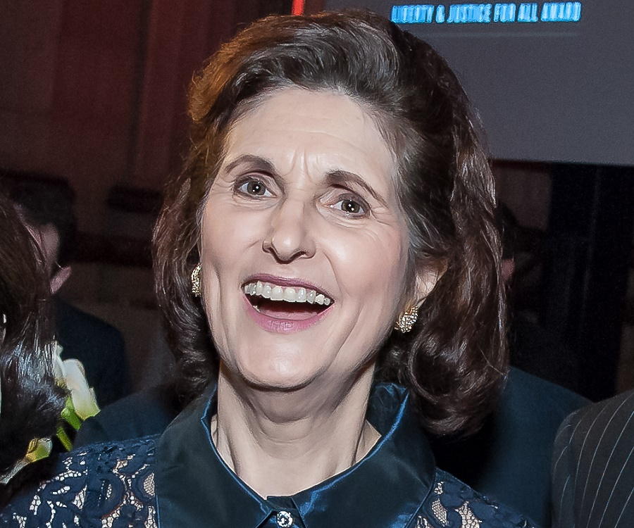 Lynda Bird Johnson Robb Biography - Facts, Childhood, Family Life