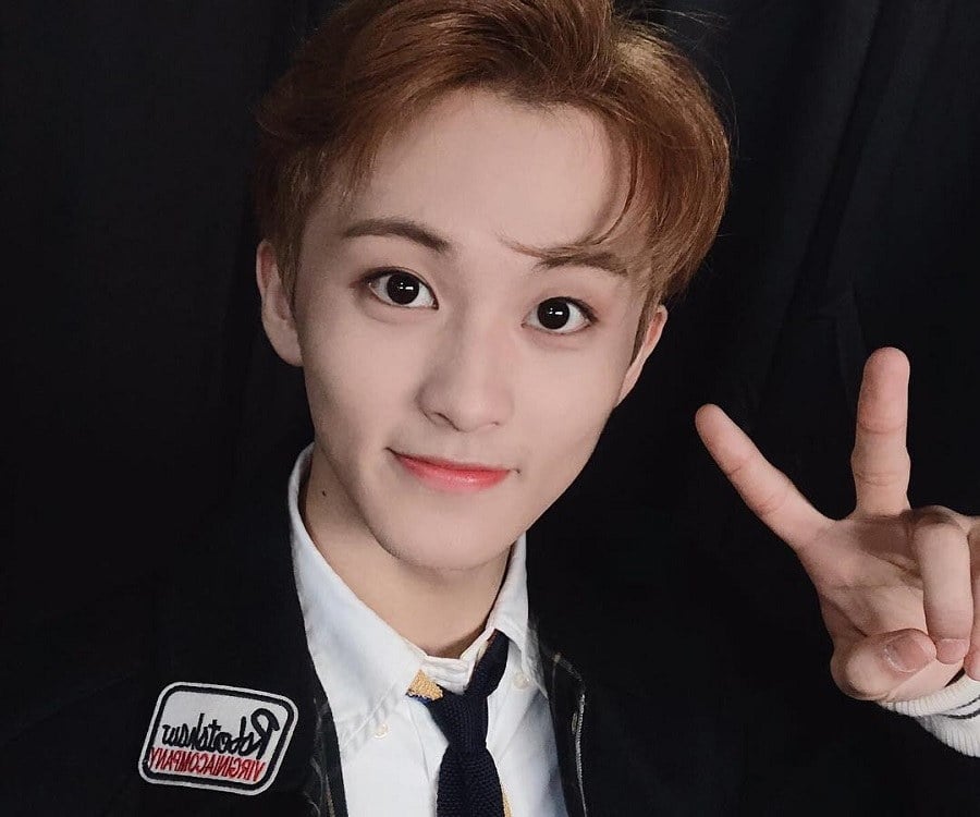 Mark Lee Nct Bio Facts Family Life Achievements