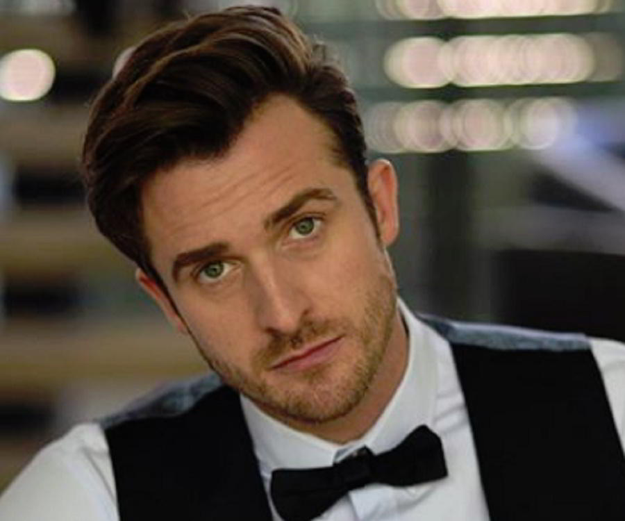 Hussey who is matthew Matthew Hussey